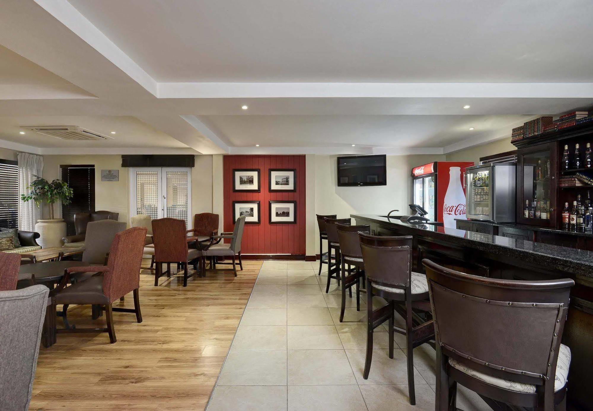 Protea Hotel By Marriott Mahikeng Mafikeng Exterior photo