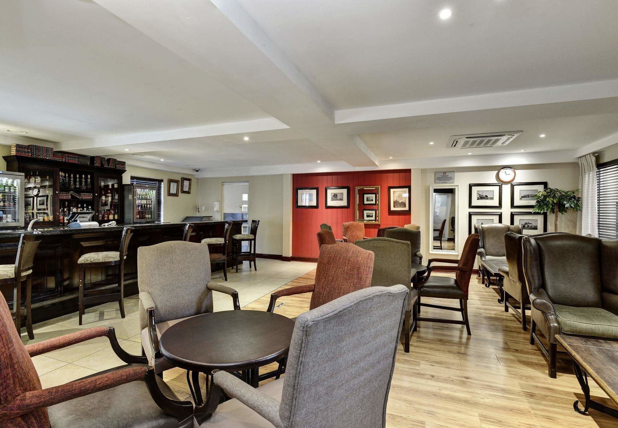 Protea Hotel By Marriott Mahikeng Mafikeng Exterior photo
